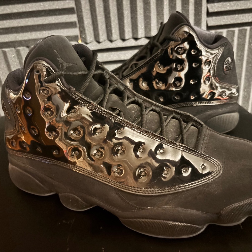 Jordan 13 Retro Cap and Gown